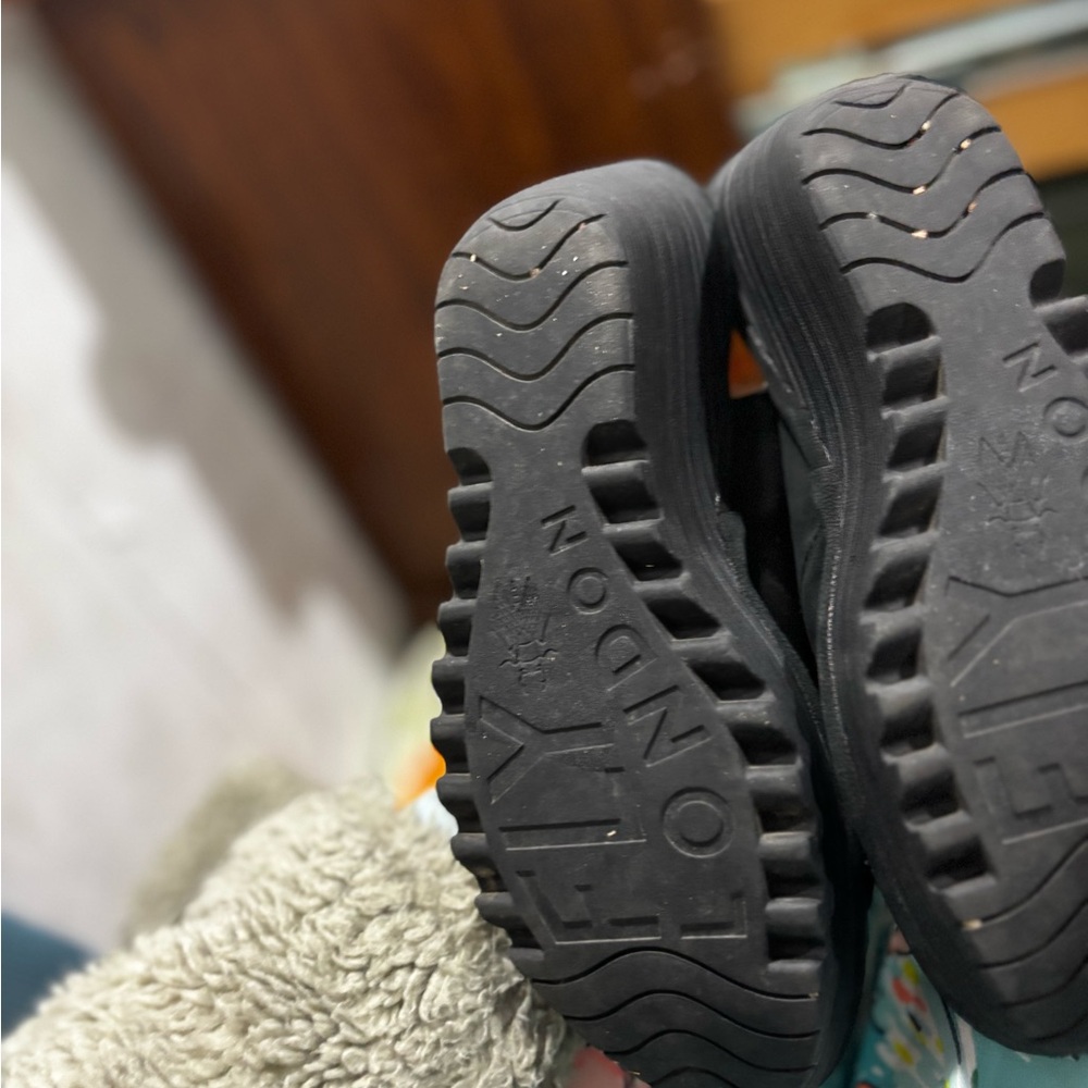 FLY LONDON Sandal black  Yata Knot Peep Toe Slingback Wedge Heel 38 US 8.5 - Picture 7 of 9